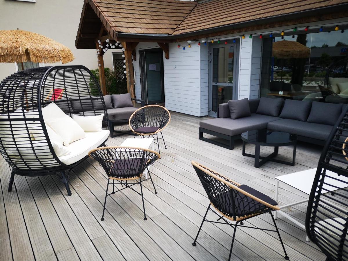 Le Konine - Hotel & Bar & Restaurant Montceau-les-Mines Eksteriør bilde